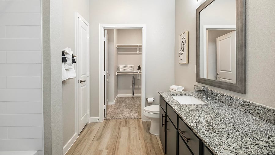 Furnished Finder property 1010962_20 photo 22