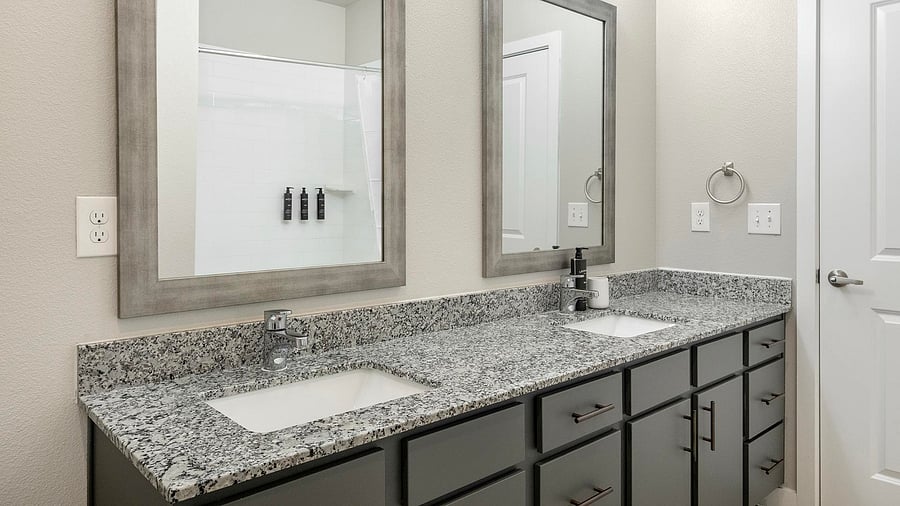 Furnished Finder property 1010962_20 photo 21