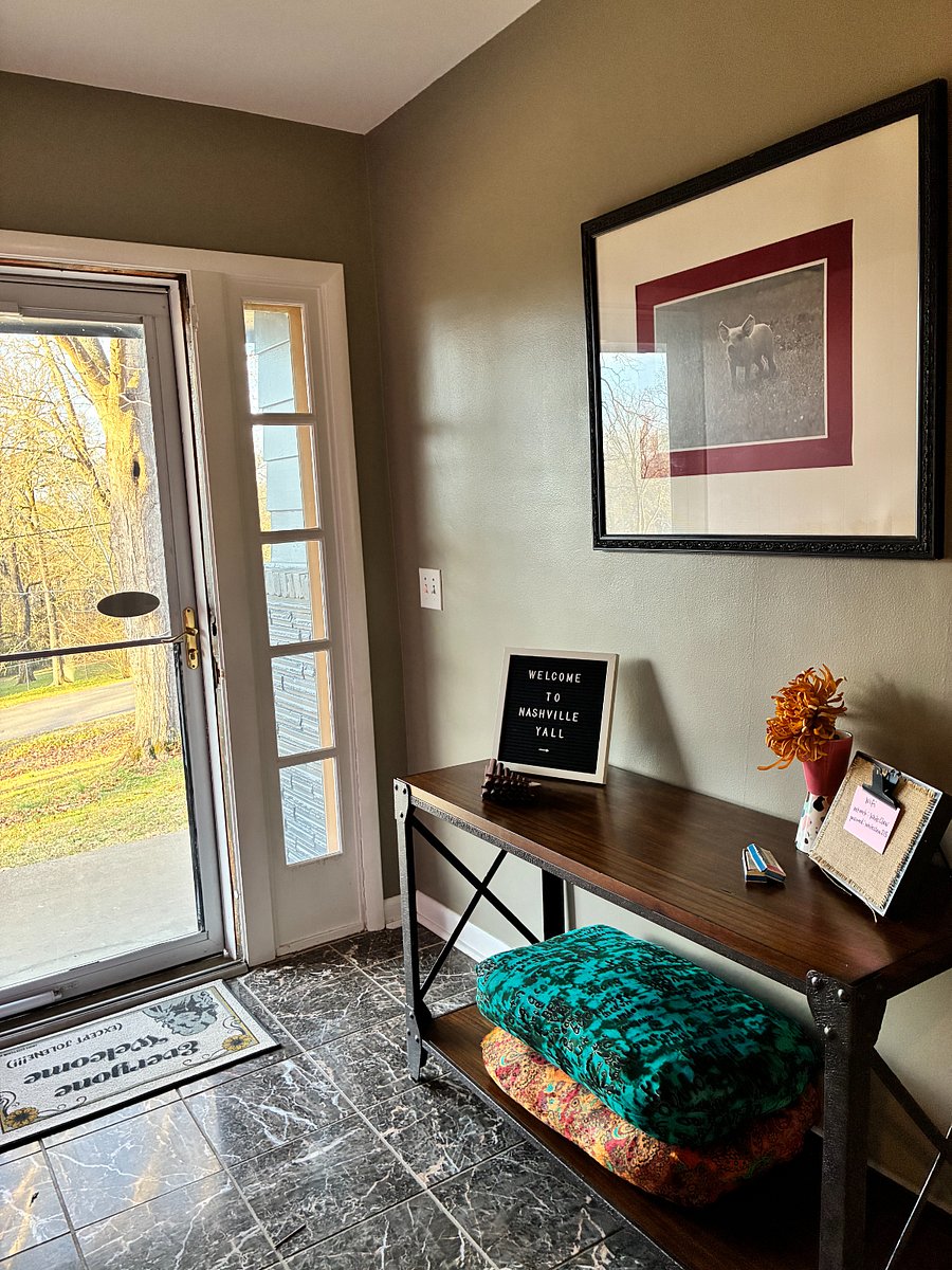 Furnished Finder property 1011000_1 photo 15