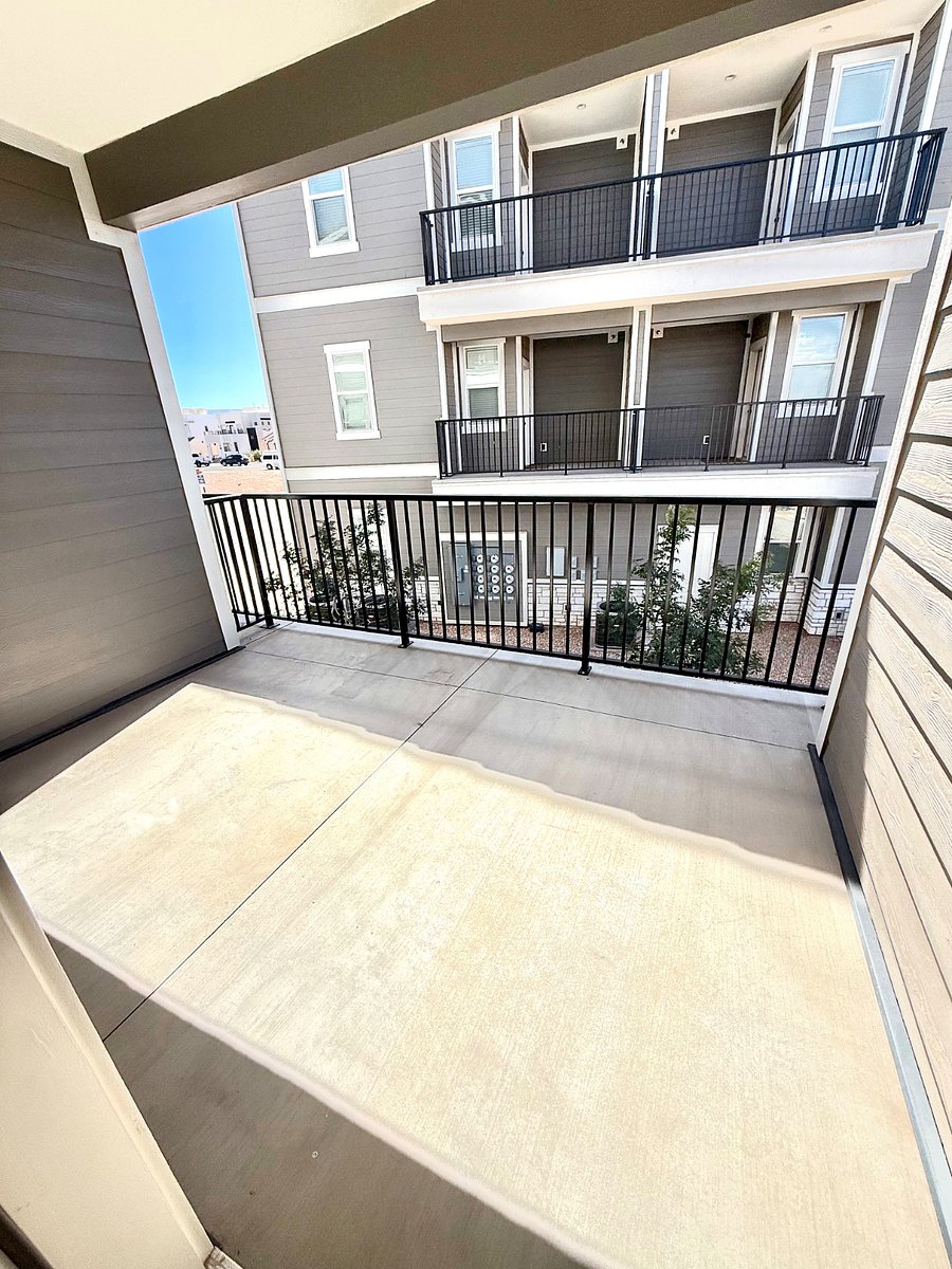 Patio off master bedroom