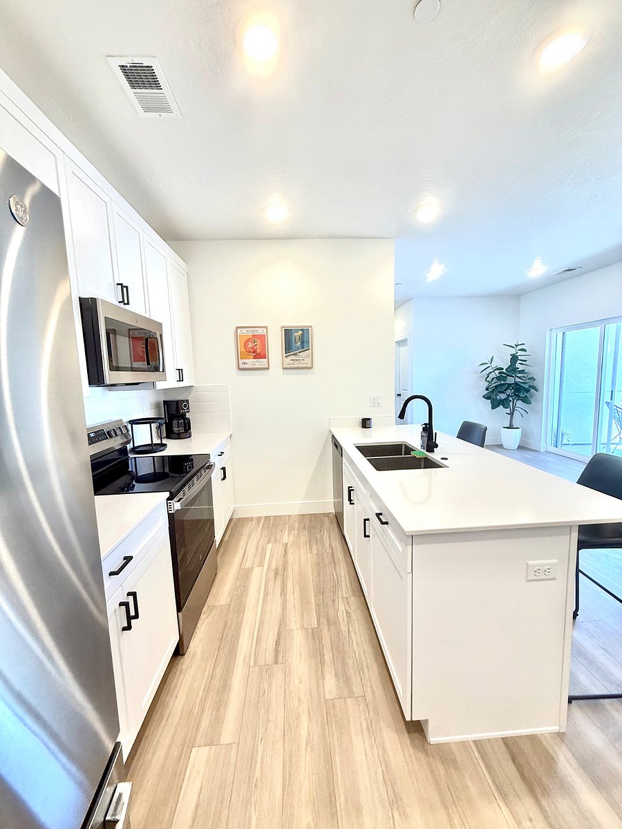 Furnished Finder property 1011006_1 photo 25