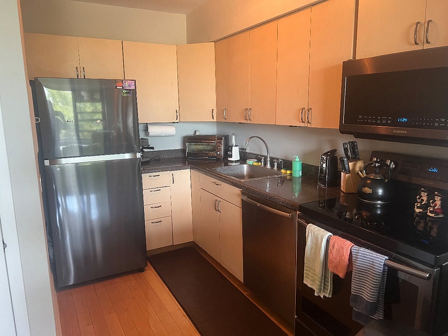 Fully stocked kitchen