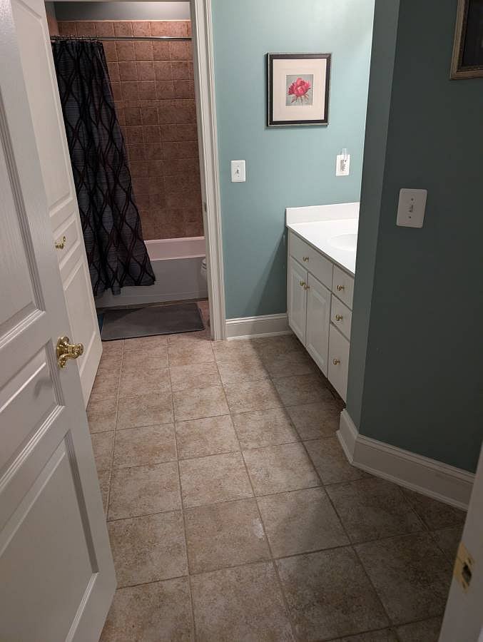 Furnished Finder property 1011075_1 photo 10