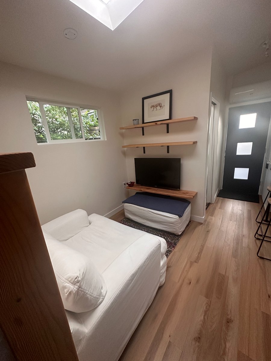 Furnished Finder property 1011083_1 photo 11