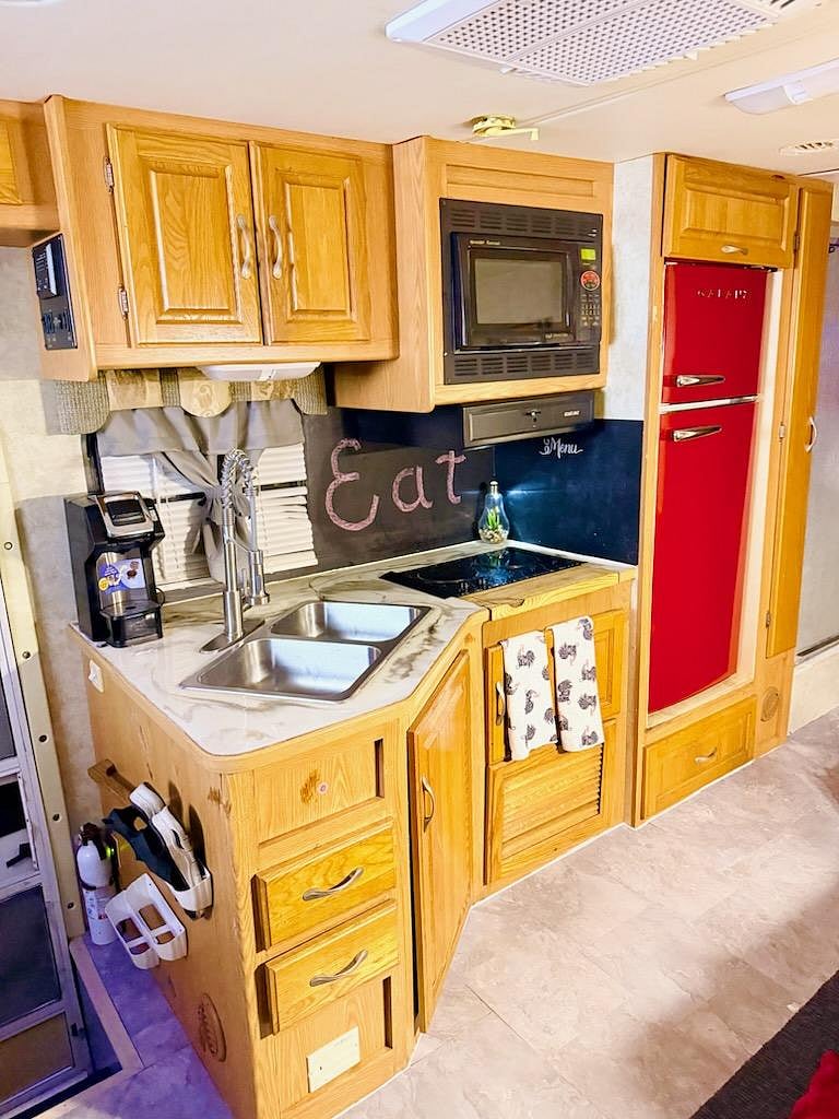 Furnished Finder property 1011101_1 photo 1