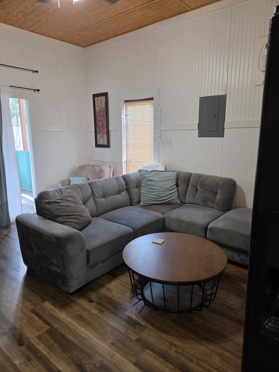 Furnished Finder property 1011102_1 photo 2