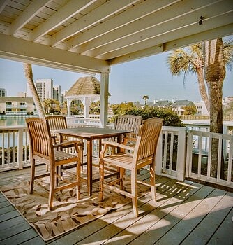 2 nd floor deck