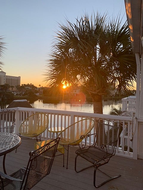 2 nd floor deck with sunset view