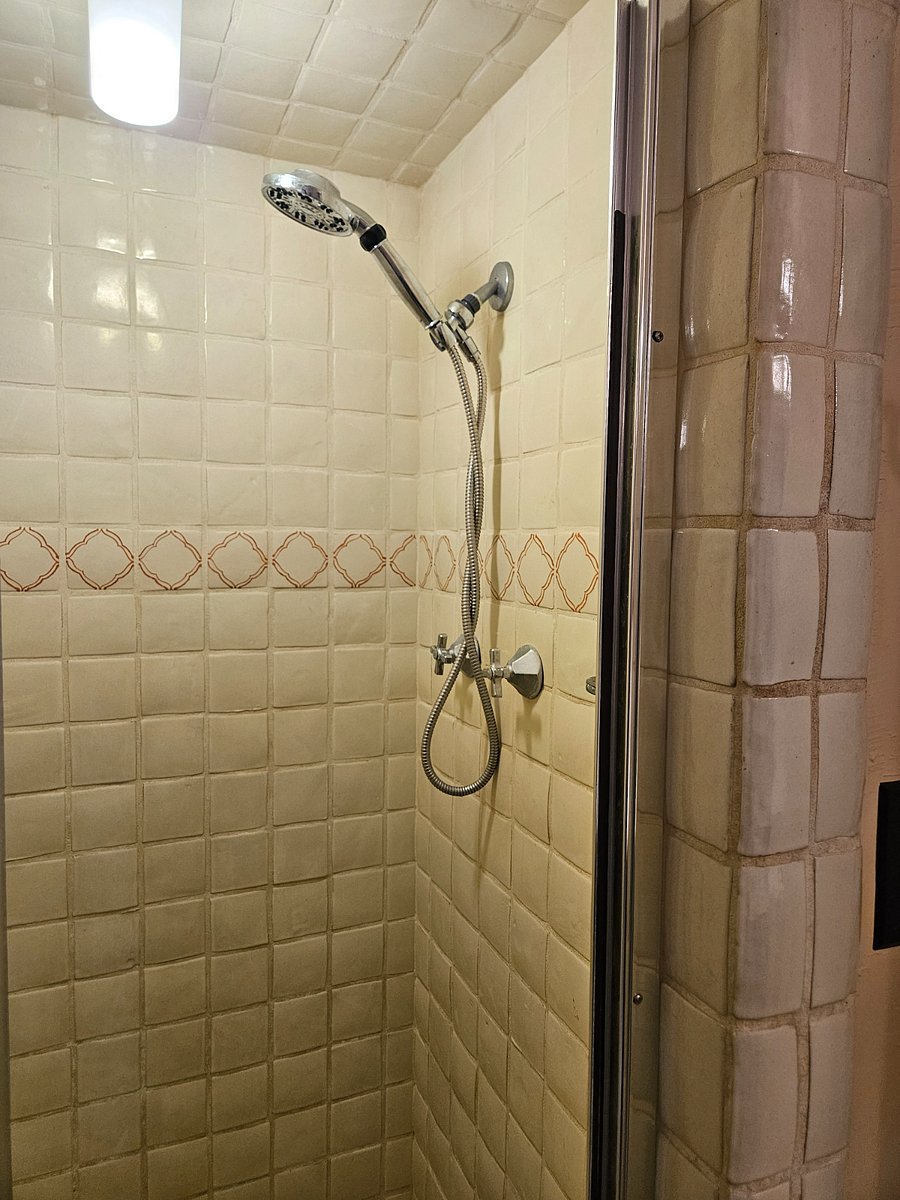 Furnished Finder property 1011119_1 photo 23