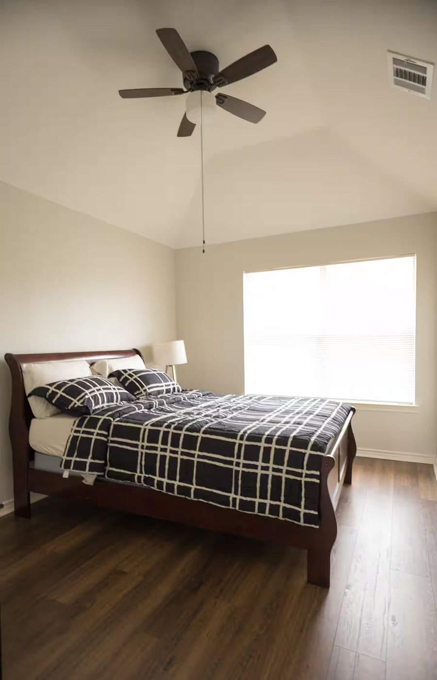 Furnished Finder property 1011194_1 photo 19