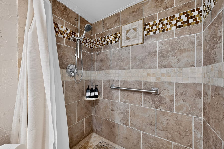 Furnished Finder property 1011201_1 photo 23