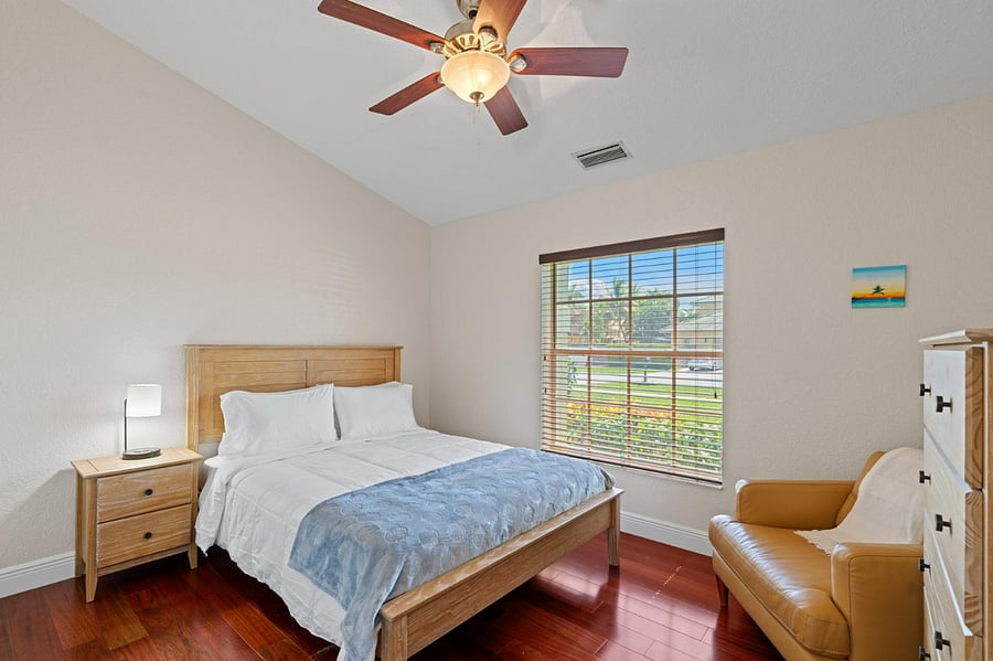 Furnished Finder property 1011238_1 photo 16