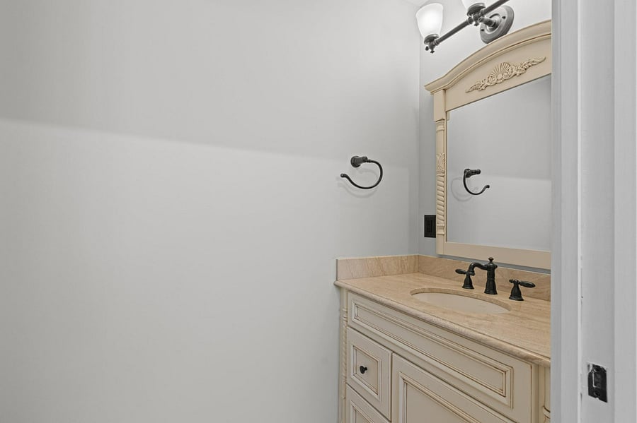 Furnished Finder property 1011238_1 photo 20