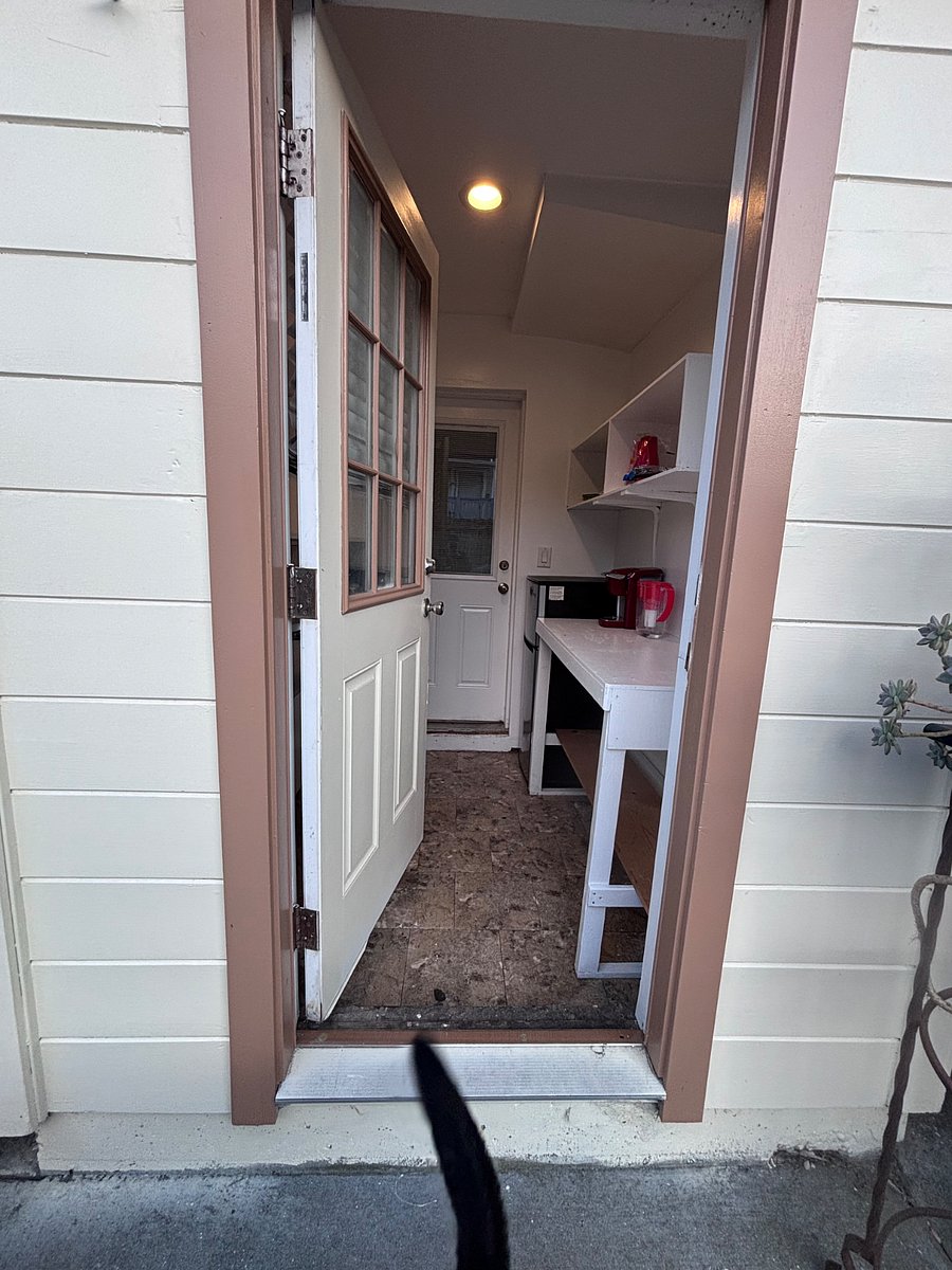 Furnished Finder property 1011239_1 photo 8