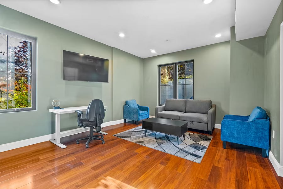 Furnished Finder property 1011256_1 photo 35