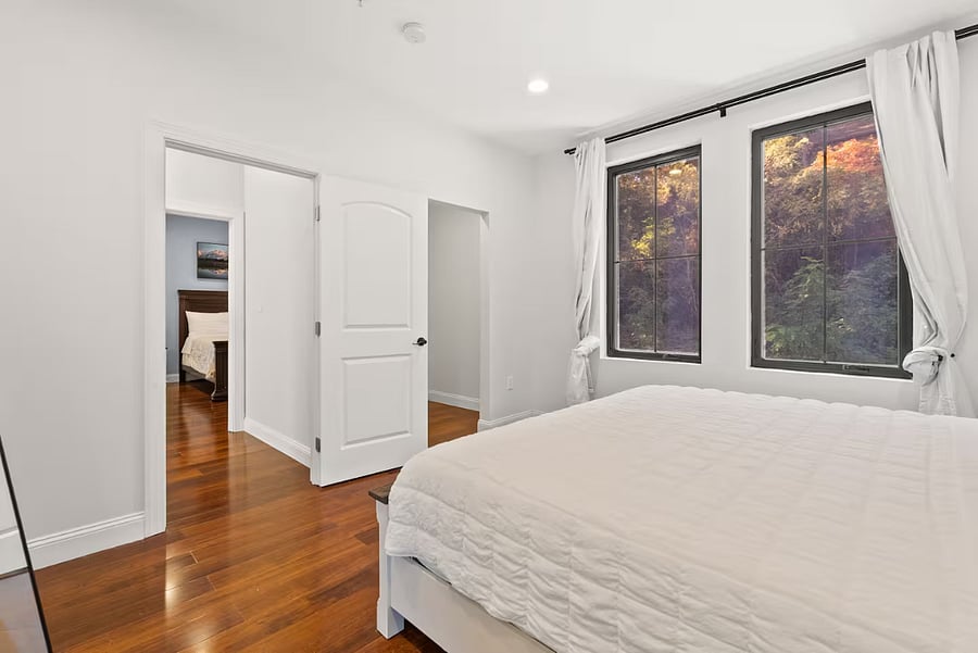 Furnished Finder property 1011256_1 photo 43