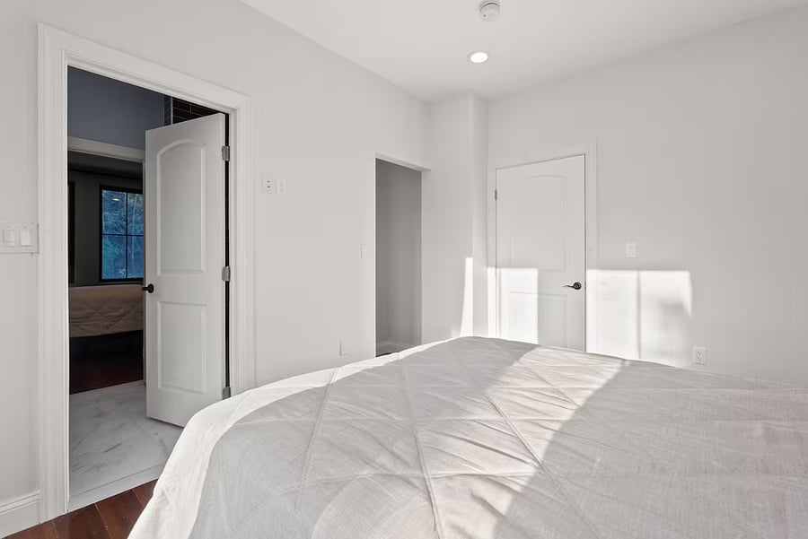 Furnished Finder property 1011256_1 photo 45
