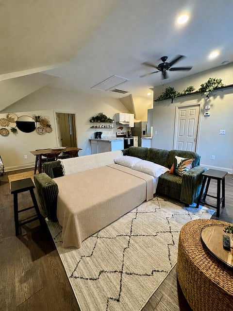 Sleeper Sofa:
The comfortable sectional easily converts into a full-size pull-out bed, providing a cozy sleeping space for up to two additional guests.