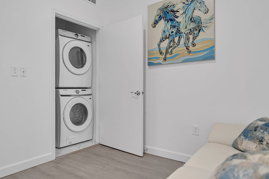 Furnished Finder property 1011288_1 photo 23