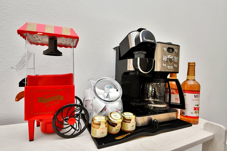 Coffee Bar & Popcorn Machine