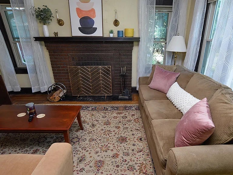Furnished Finder property 1011296_1 photo 3