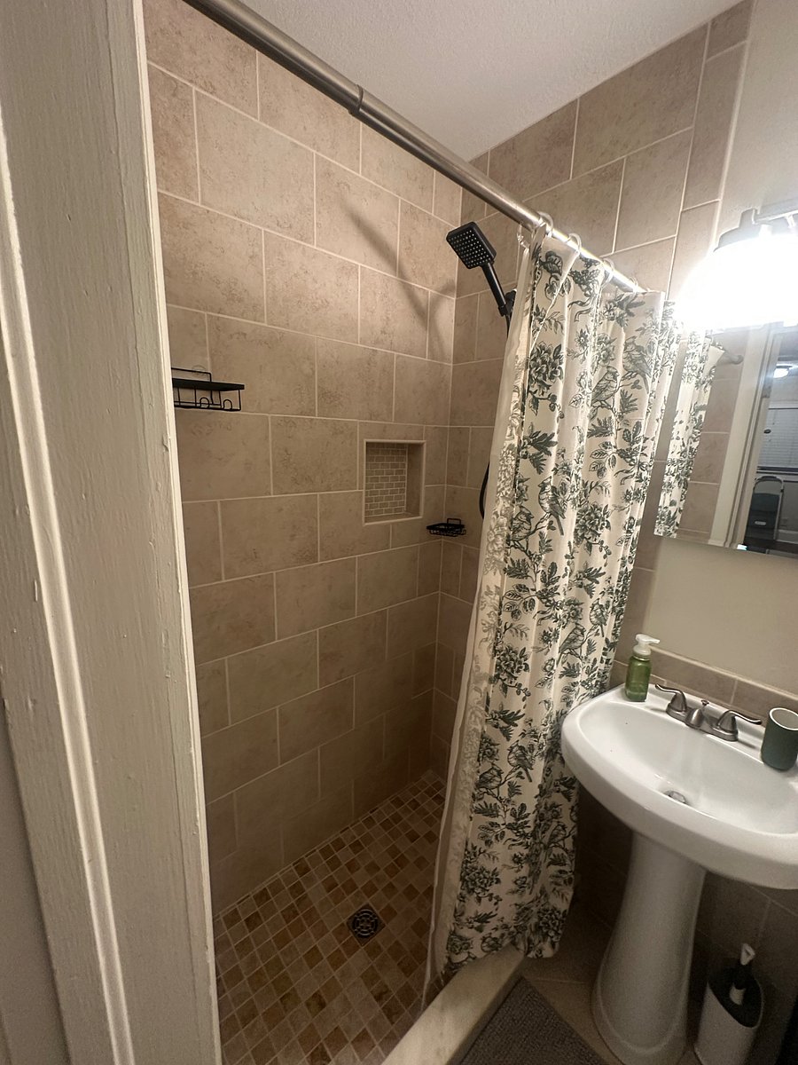 Furnished Finder property 1011321_1 photo 3