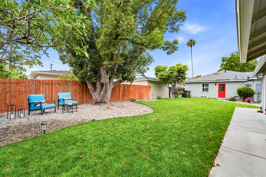Furnished Finder property 1011329_1 photo 25