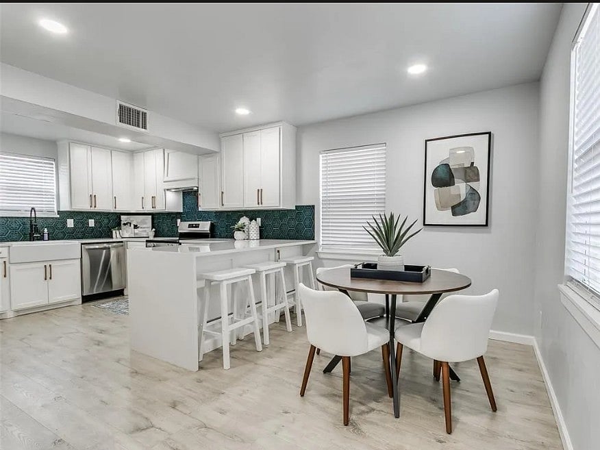 Furnished Finder property 1011463_1 photo 6