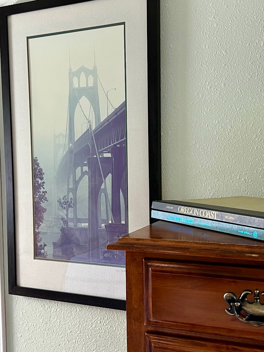 Historic Pacific NW Art featured throughout
