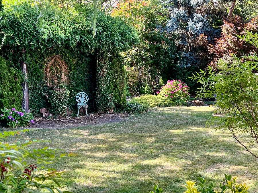 Community grounds to enjoy with friends, family or neighbors.