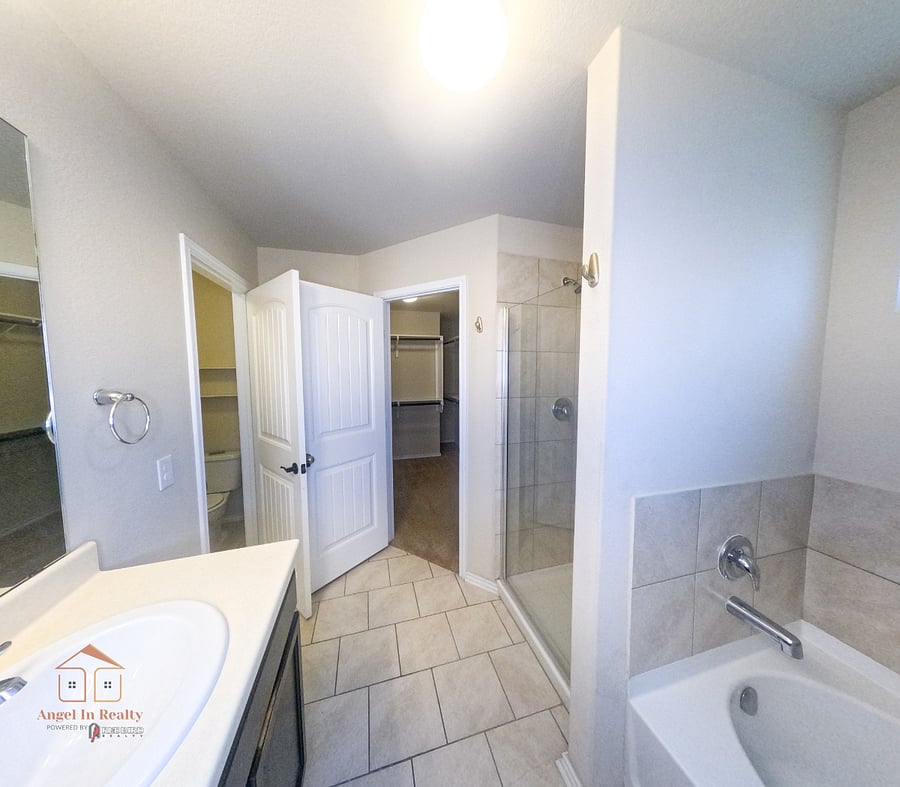 Furnished Finder property 1011478_1 photo 9
