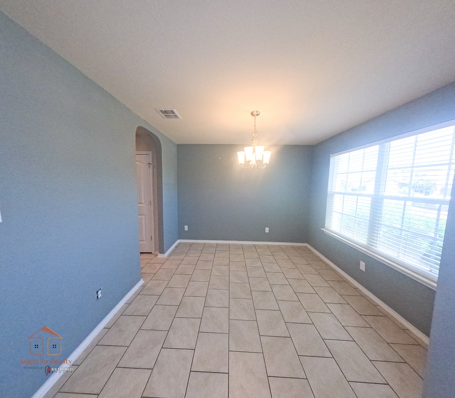 Furnished Finder property 1011478_1 photo 3