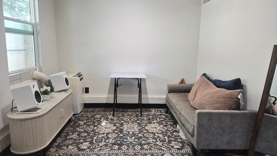 Furnished Finder property 1011490_1 photo 4