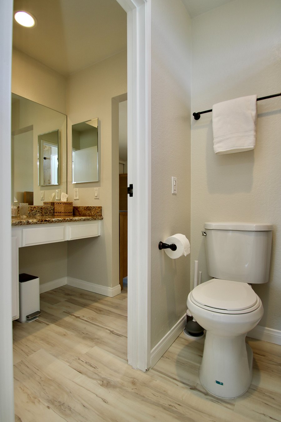 Furnished Finder property 1011493_1 photo 22