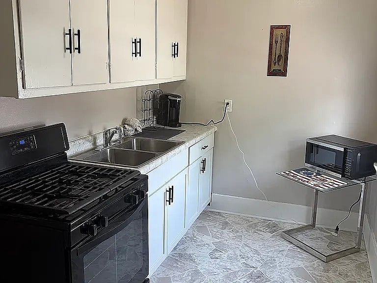 Furnished Finder property 1011554_1 photo 8