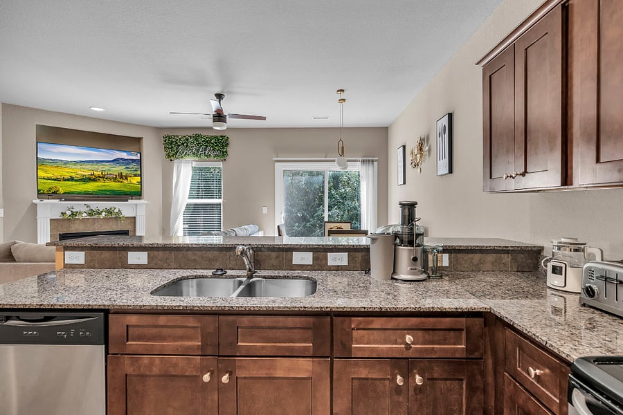 Furnished Finder property 1011586_1 photo 6