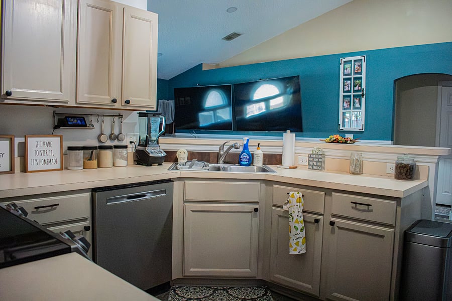 Furnished Finder property 1011592_1 photo 1
