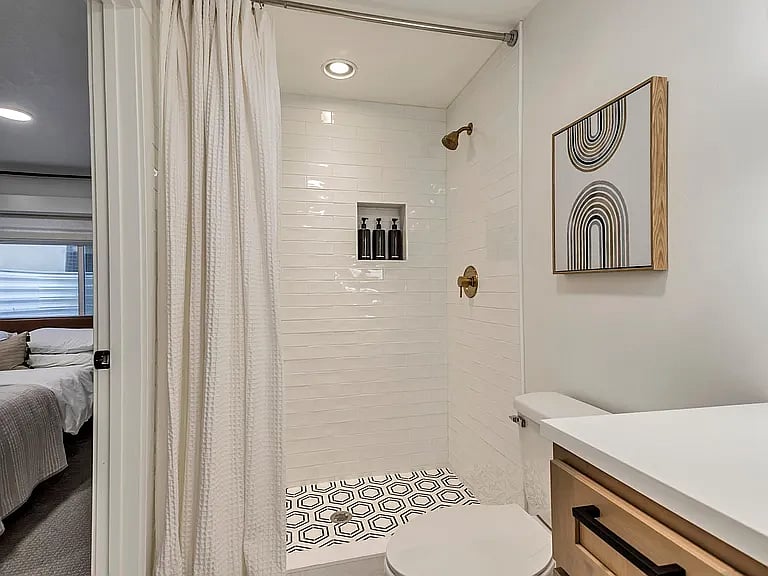 Furnished Finder property 1011600_1 photo 17