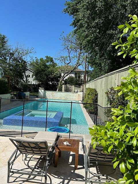 Furnished Finder property 1011601_1 photo 14