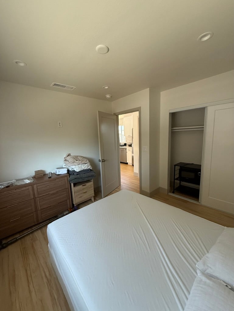 Furnished Finder property 1011602_1 photo 12