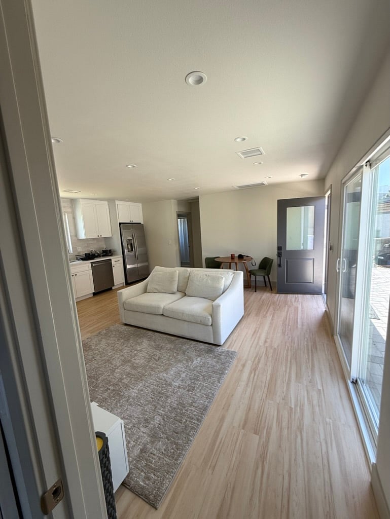 Furnished Finder property 1011602_1 photo 9