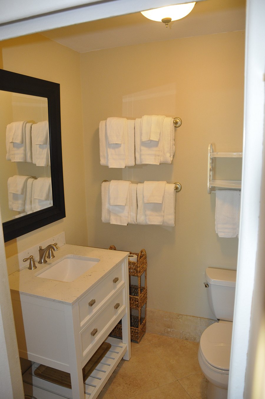 Furnished Finder property 1011607_1 photo 4