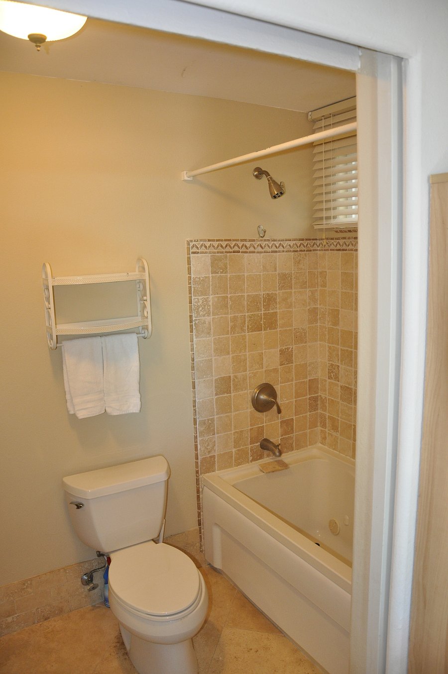 Furnished Finder property 1011607_1 photo 5