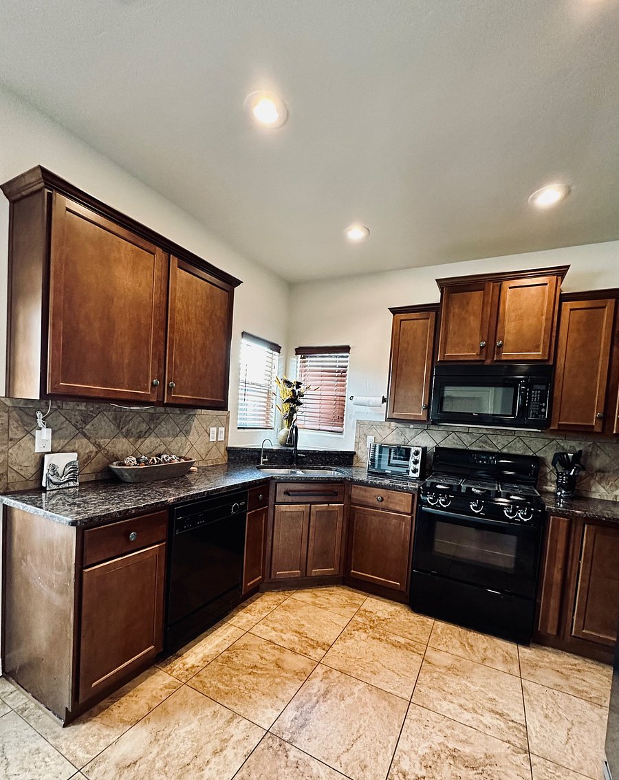 Furnished Finder property 1011647_1 photo 10