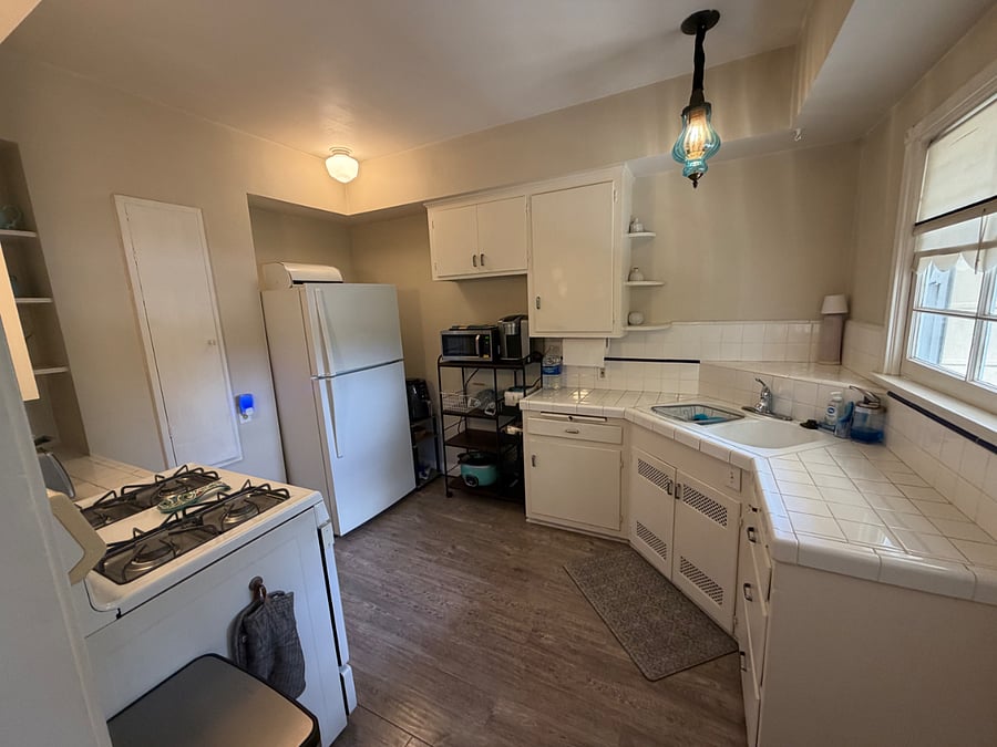 Furnished Finder property 1011656_1 photo 11