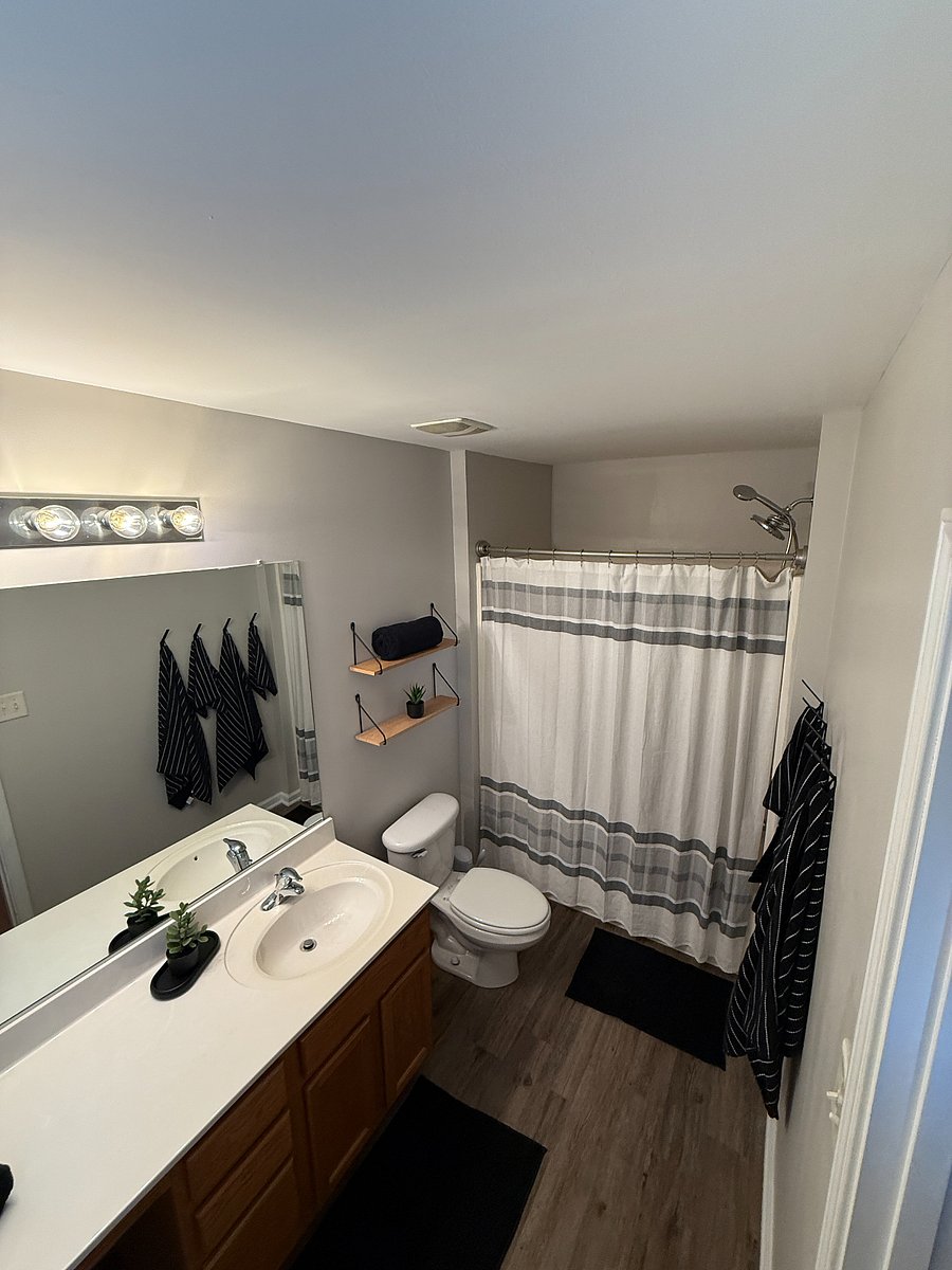 ensuite bathroom