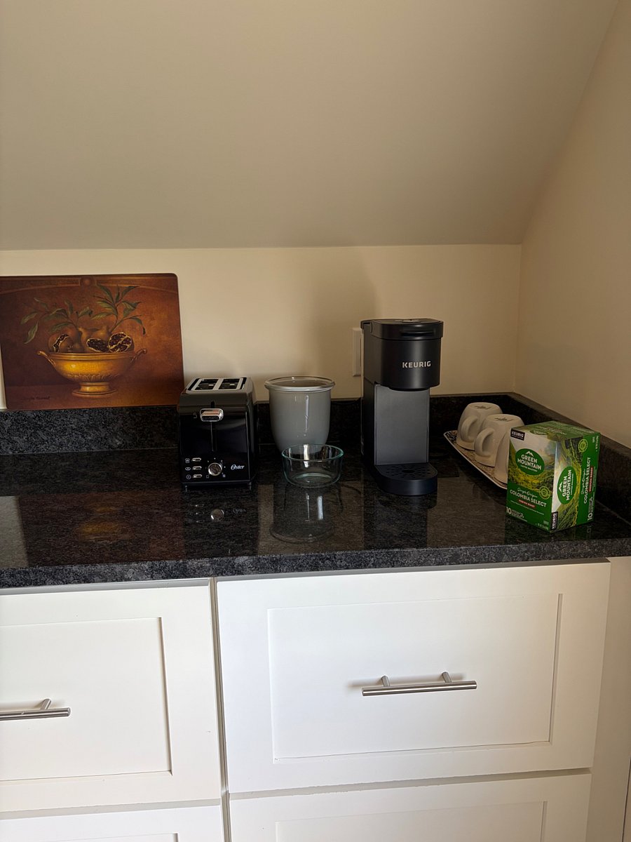 Furnished Finder property 1011709_1 photo 4