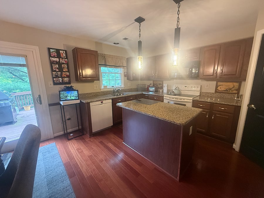Furnished Finder property 1011735_1 photo 4