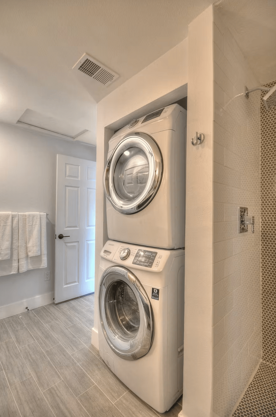 Furnished Finder property 1011743_1 photo 11
