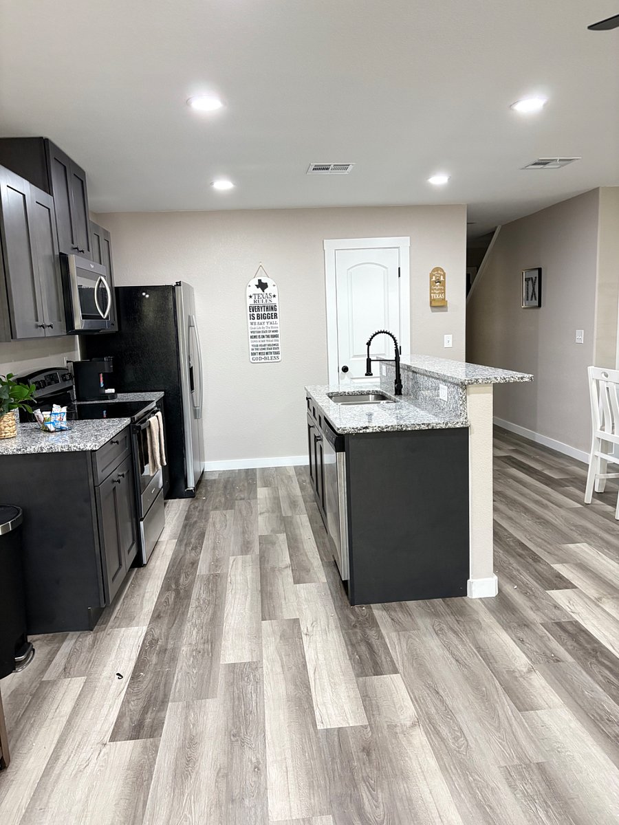 Furnished Finder property 1011753_1 photo 3